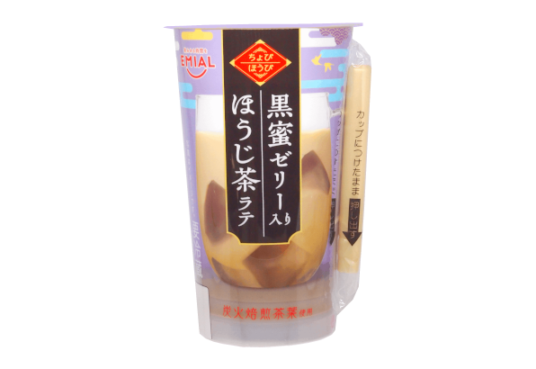 ちょびほうび　黒蜜ゼリー入りほうじ茶ラテ